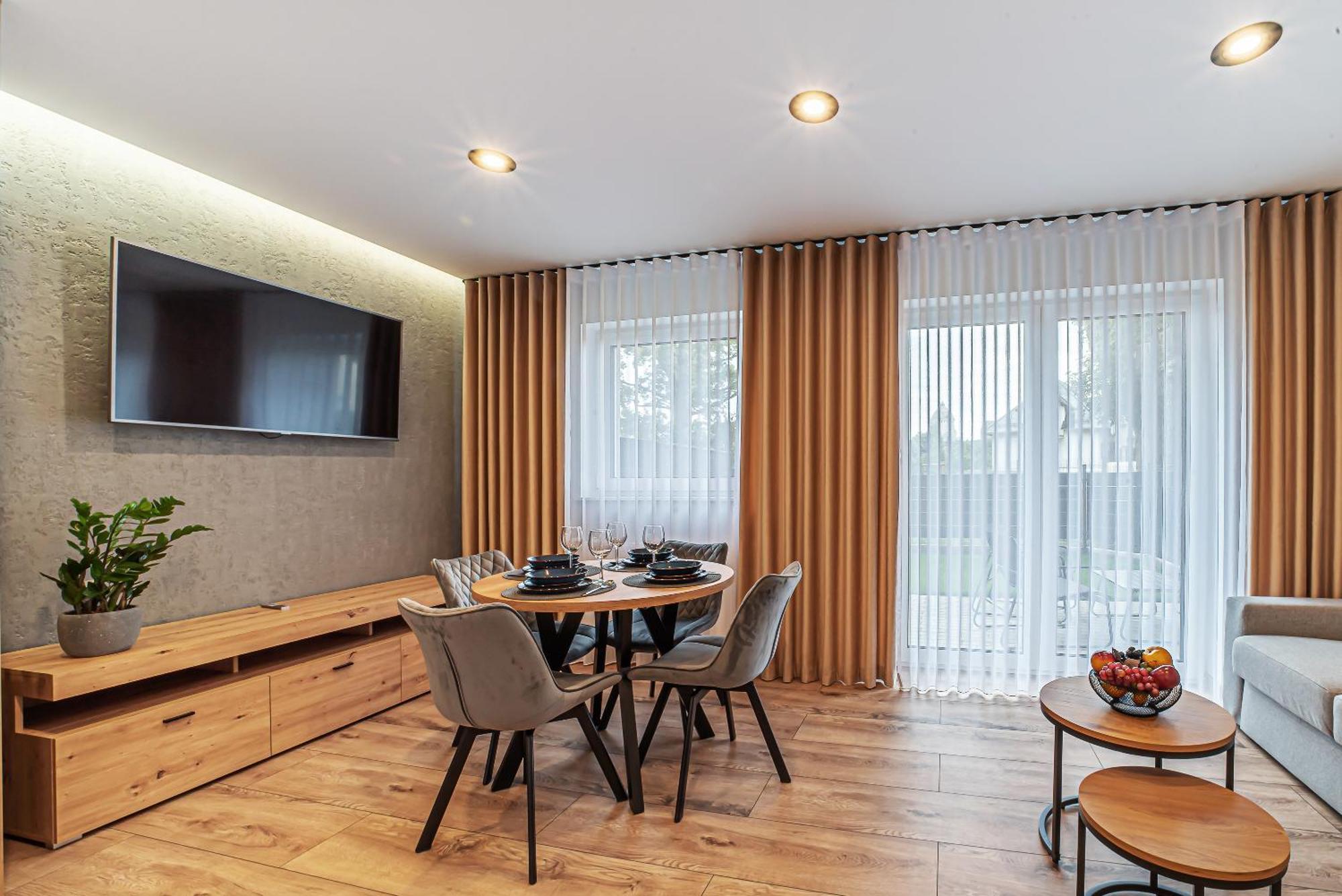 Apartament Labradoryt, Klimatyzacja, Parking Priv Boleslawiec  Esterno foto